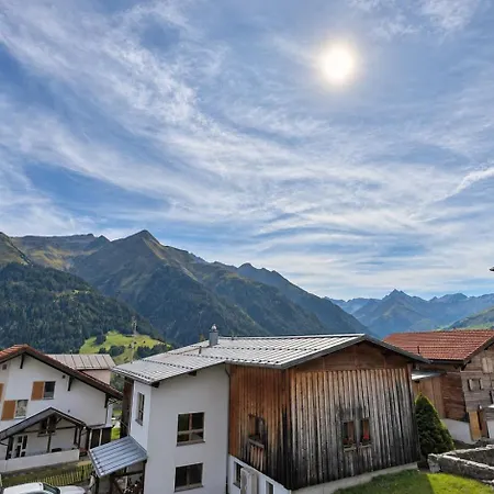 Pez Regina - Nordic Style Alps *