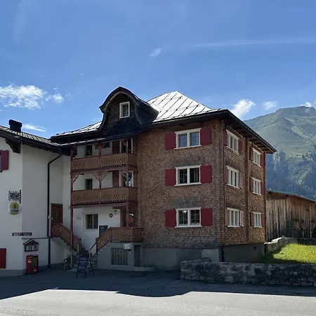 Hotel Pez Regina *